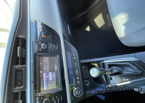 2016 Toyota Corolla L из США, поврежденный, VIN 5YFBURHE0GP567326